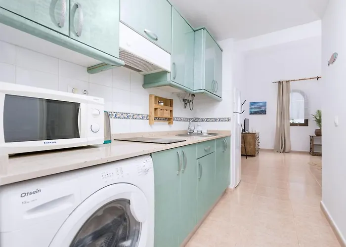 Wifi Relax Tenis Y Piscina Lägenhet *